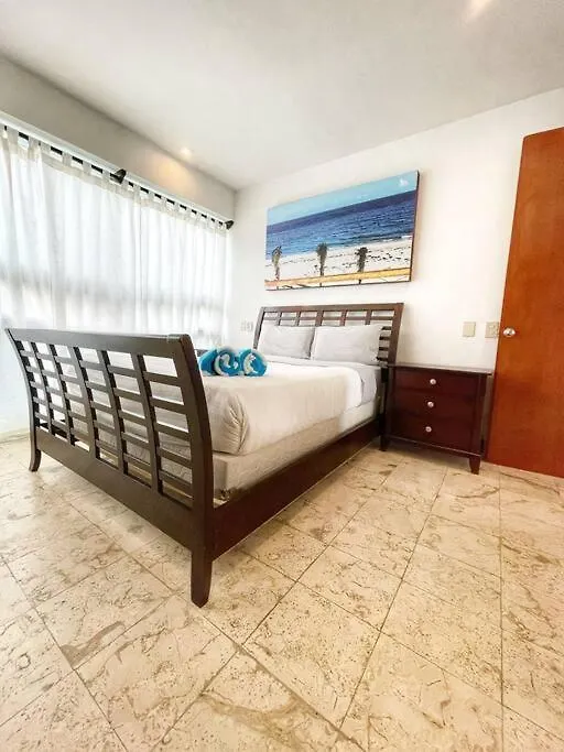 Excellent 3 Bd Steps The Beach Playa del Carmen