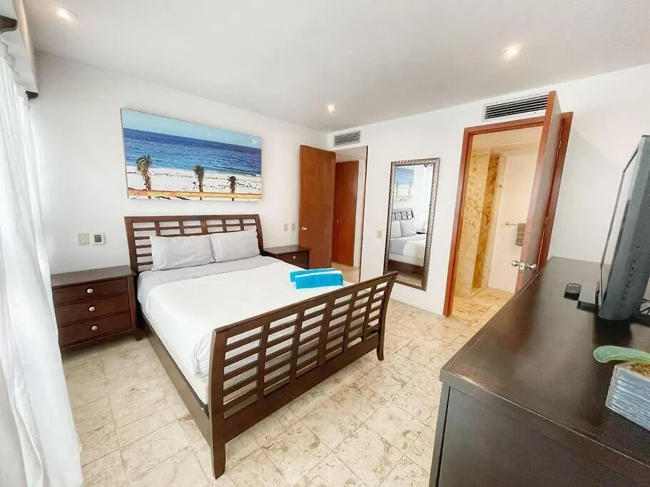 Excellent 3 Bd Steps The Beach Playa del Carmen